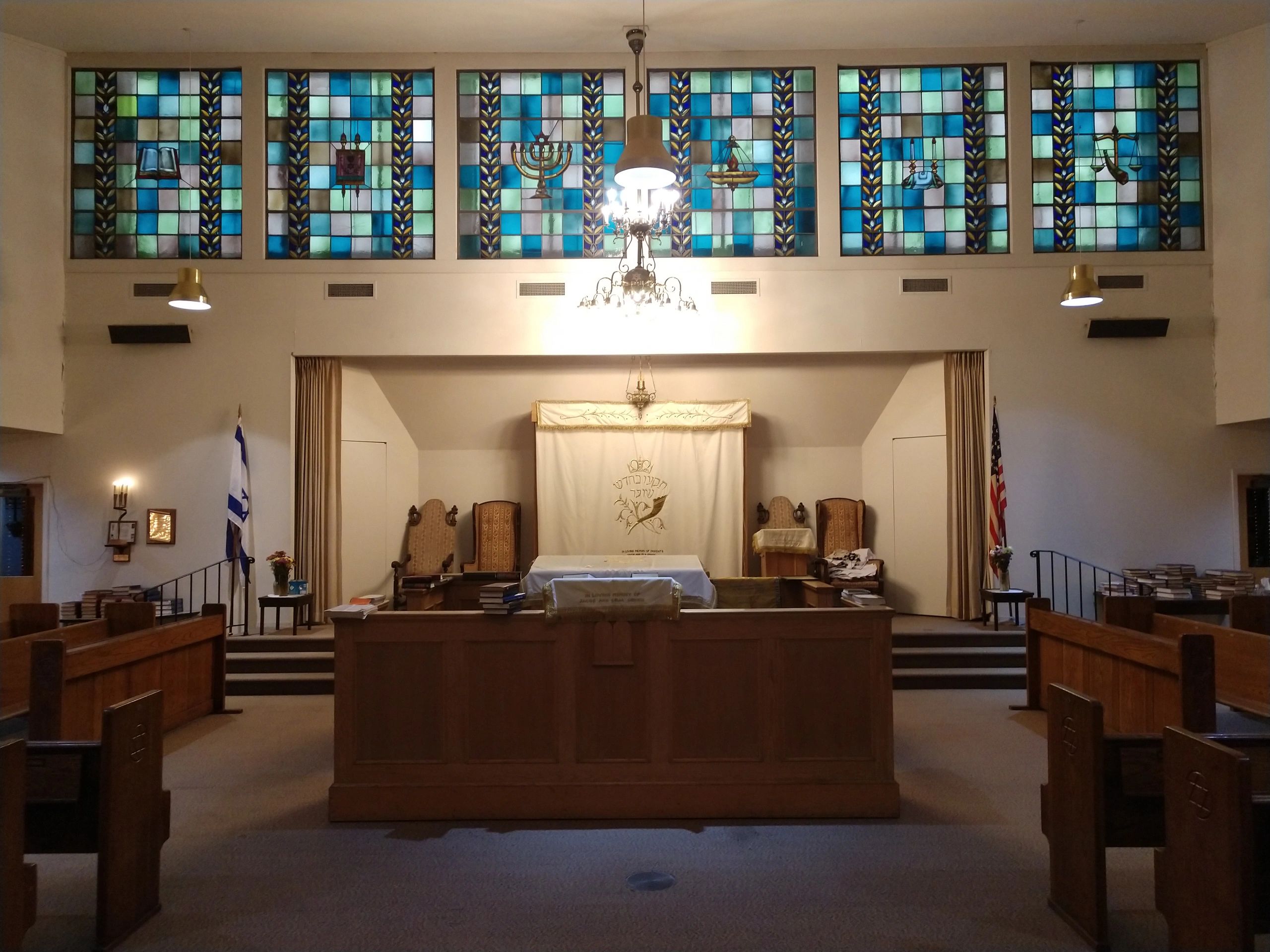 Congregation Zvi Jacob Orthodox Jewish, Mikveh